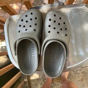 Brown Crocs Size 8